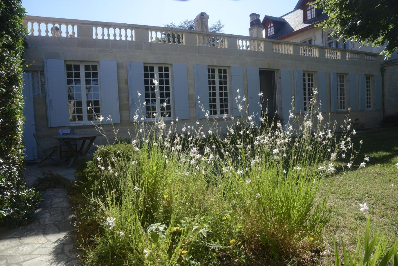 Chateau Rosemont - Grande Maison Familiale Campagne Dans Le Medoc Avec Piscine Et Tennis A 15 Mn Bordeaux Labarde Екстер'єр фото