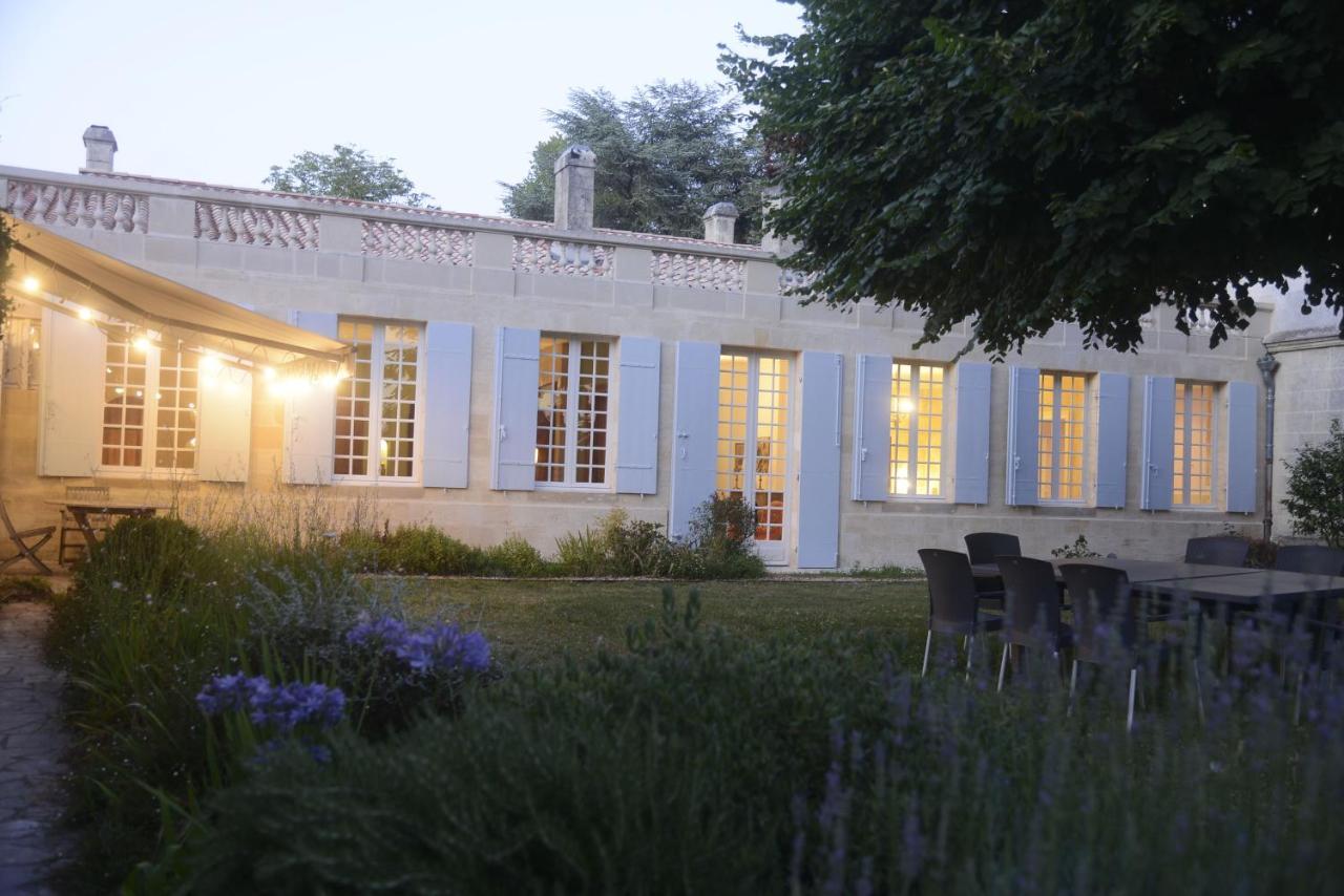 Chateau Rosemont - Grande Maison Familiale Campagne Dans Le Medoc Avec Piscine Et Tennis A 15 Mn Bordeaux Labarde Екстер'єр фото