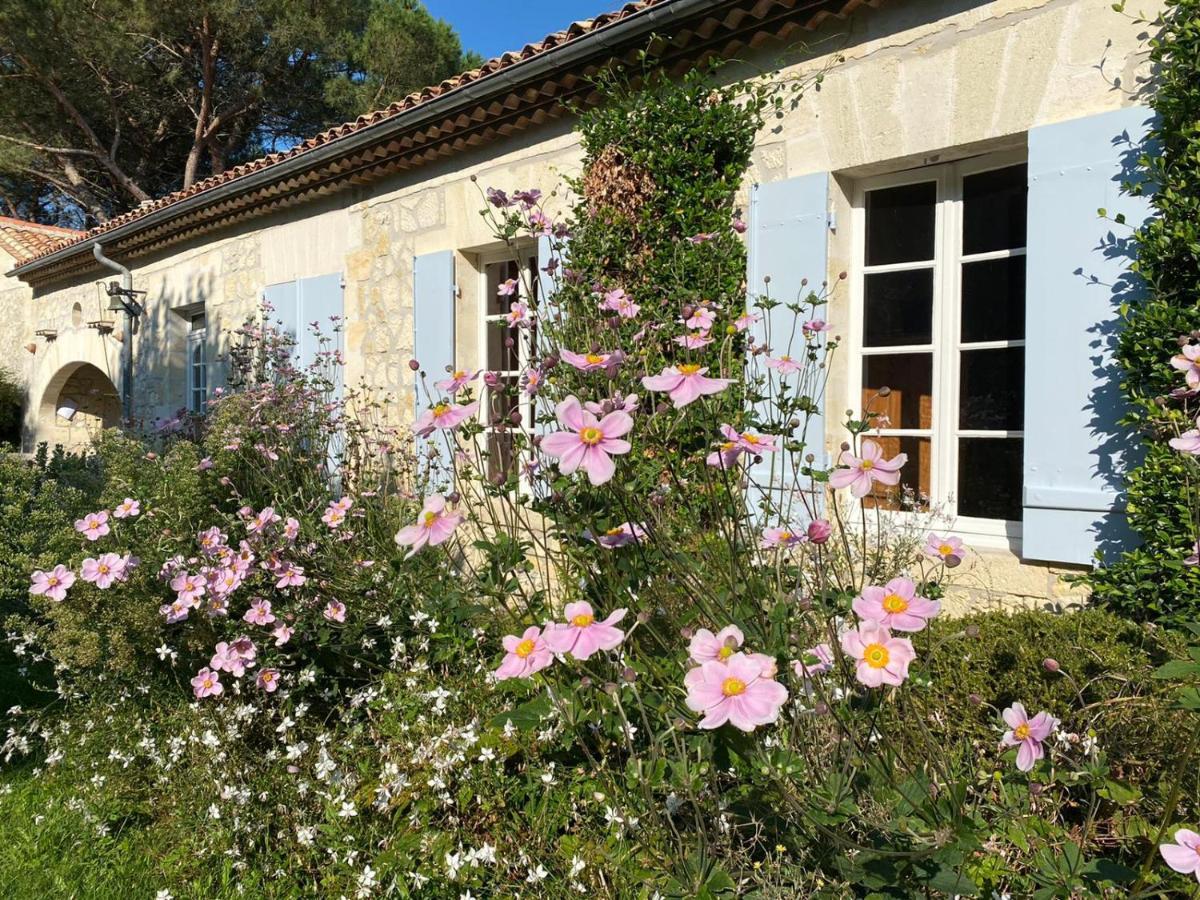 Chateau Rosemont - Grande Maison Familiale Campagne Dans Le Medoc Avec Piscine Et Tennis A 15 Mn Bordeaux Labarde Екстер'єр фото
